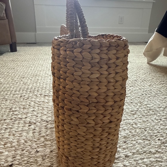 Large straw tote / purse - Picture 4 of 6